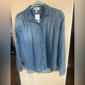Cloth & Stone Pleated Denim Button Down Top ~ NWT ~ S